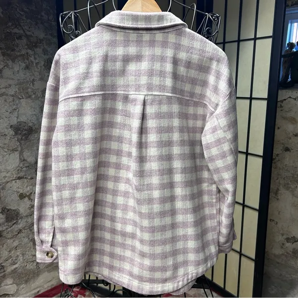 Moodie Lavender/Cream Gingham Shacket: Size MEDIUM Purple - Image 5