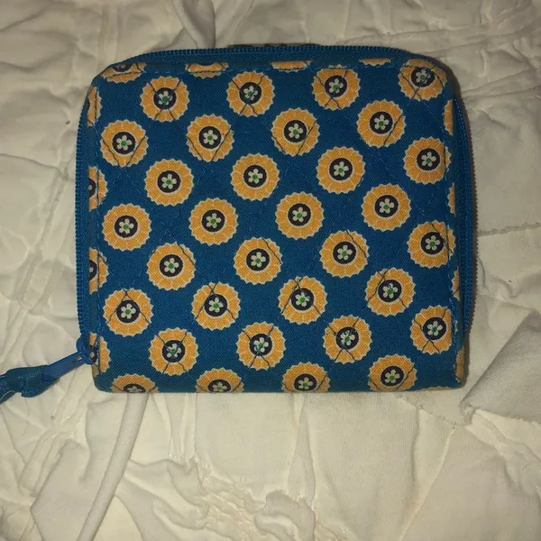 Vera Bradley small wallet - Image 2