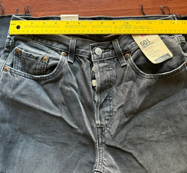 Levi’s 501 Jeans - Image 10