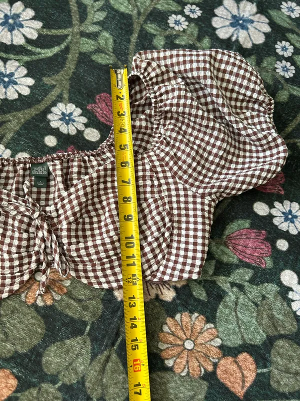 Wild Fable Gingham crop top (L) - Image 6