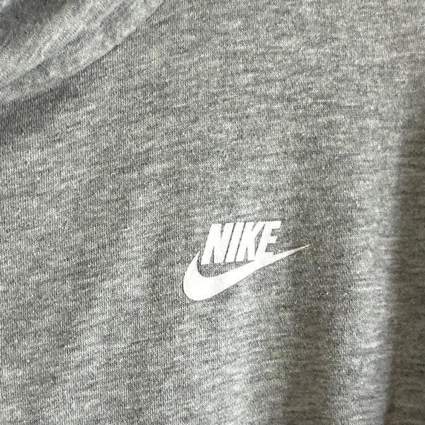 Nike Gray Tag Detail Hoodie - Image 3