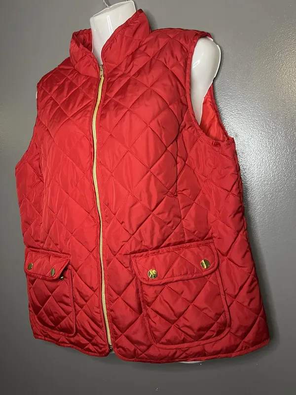 St Johns Bay Vest Womens Large Red Quilted Puffer Lightweight Zip Front Pockets - Image 3