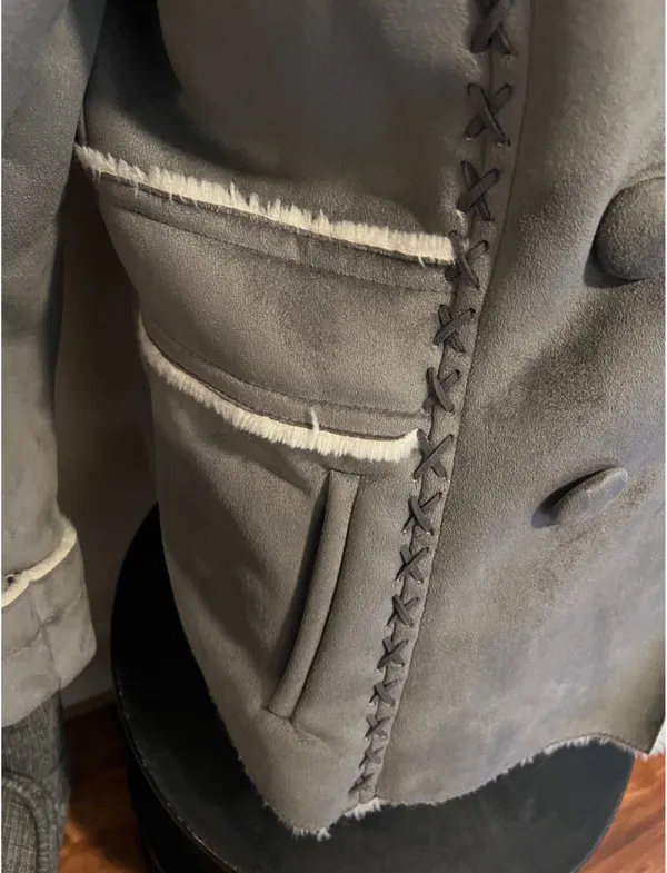 Sonoma Life+Style Faux Fur Coat Size Medium - Image 7