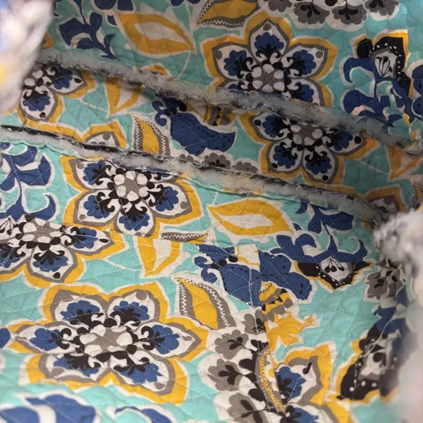 Quilted Butterfly Print Tote Bag Black‎ Blue Yellow Floral Interior Lace Trim - Image 6