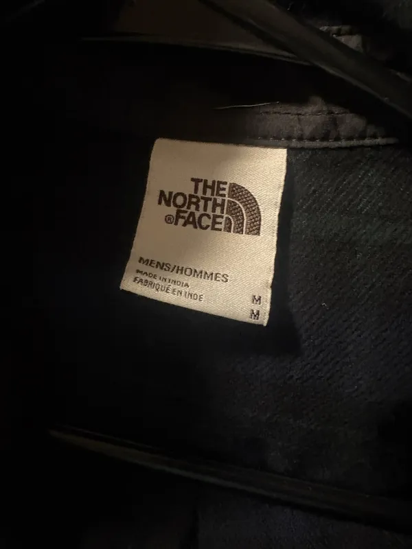 North face flannel - Image 2