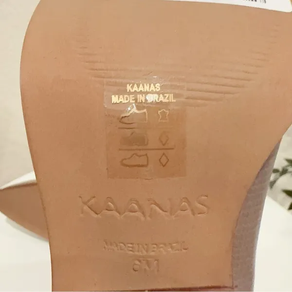 Kaanas Hague Cowboy Leather Bootie in Taupe NWOT Size 6M - Image 8