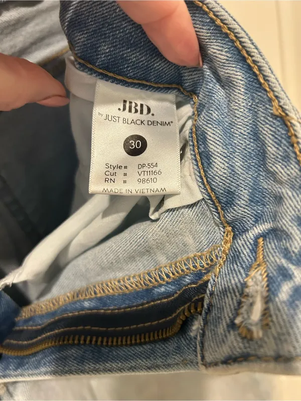 Light Blue Women’s Boyfriend Jeans - Casual Straight Fit - Image 4