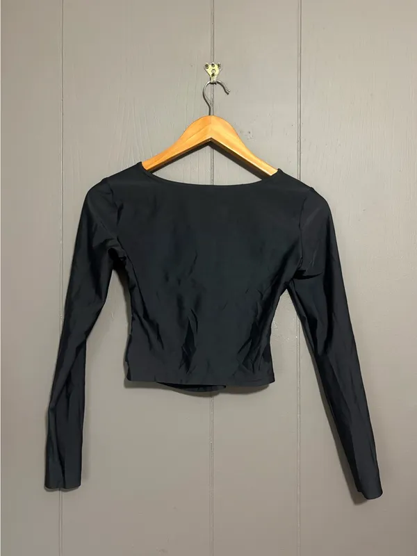 IRON BY MIRONOVA IRNBY Black Long-Sleeve Cross Front Athleisure Top - Image 4