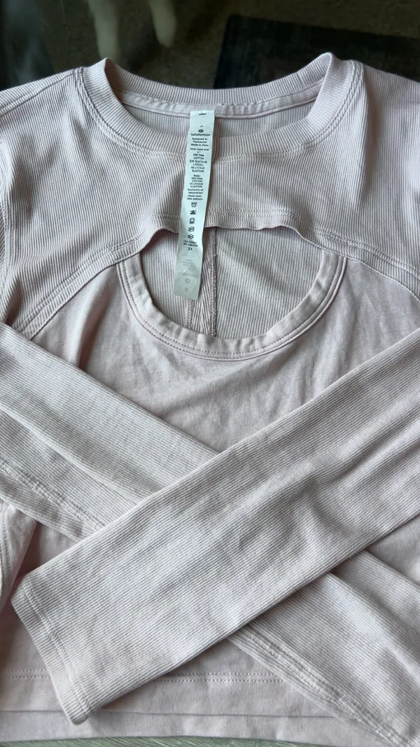 Lululemon size 6  - Image 3