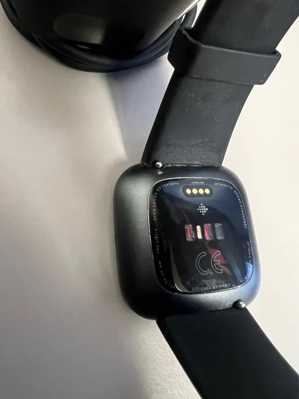 Fitbit Versa 2 - Health & Fitness Smart Watch Graphite Body / Black Band FB507 - Image 8