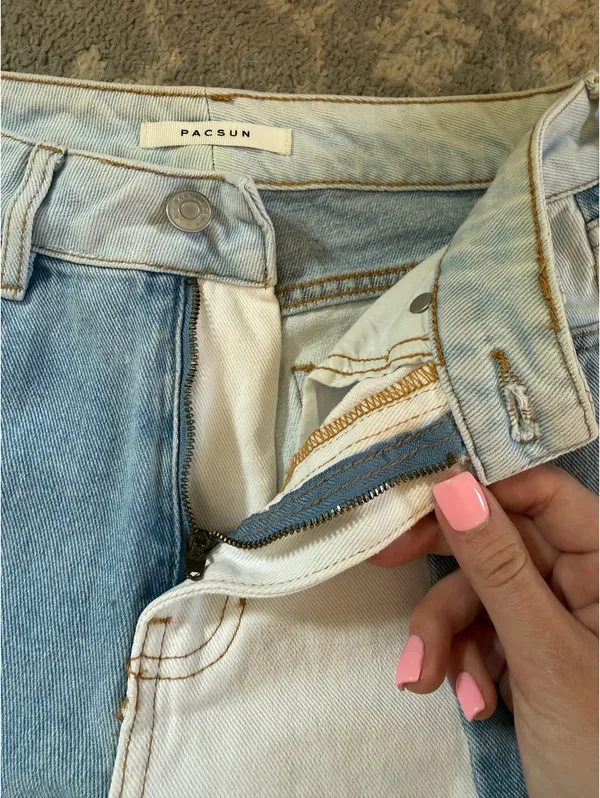 PacSun Mom Jeans - Image 4