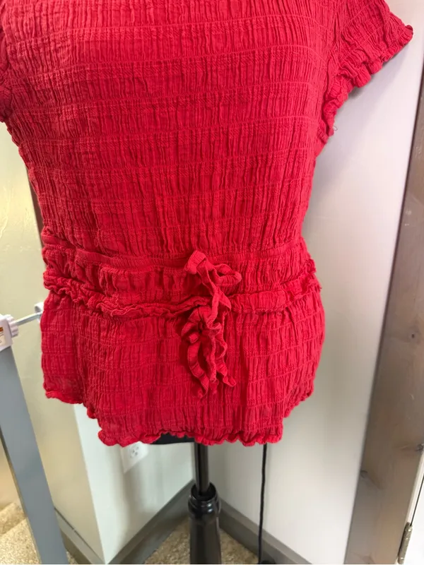 Bohme Anya Textured Short Sleeve Blouse Top Red‎ Cotton Scoop Neck Tie Detail - Image 5