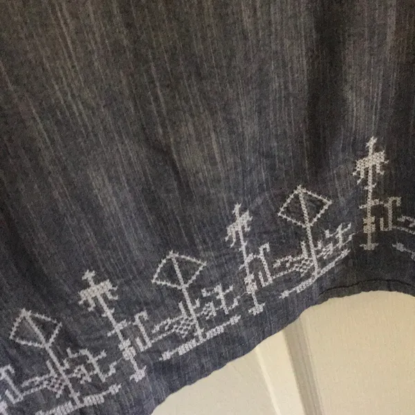 Woman ‘jeans dress with naked shoulder size 36 - Image 2