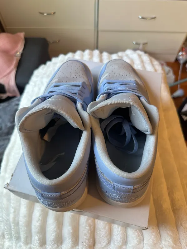 Air Jordan 1 Low - Image 2