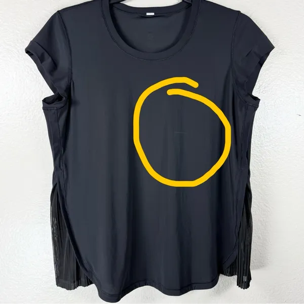 Lululemon Black pleated side Women's Top SZ: L - Image 5