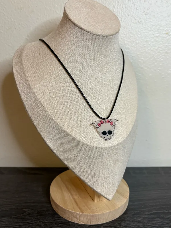 Handmade Monster High Draculaura Necklace - Image 2