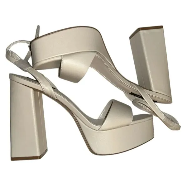 Aqua Bone/Cream Strappy Leather Sandals(Size 10M) - Image 4