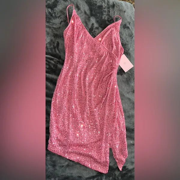 Hello Molly Twilight Dancer Sequin Dress in Lipstick Pink Size 6 (Medium) NWT - Image 14