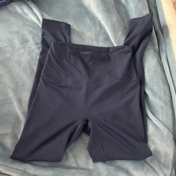 Lululemon Navy Blue Leggings - Image 2