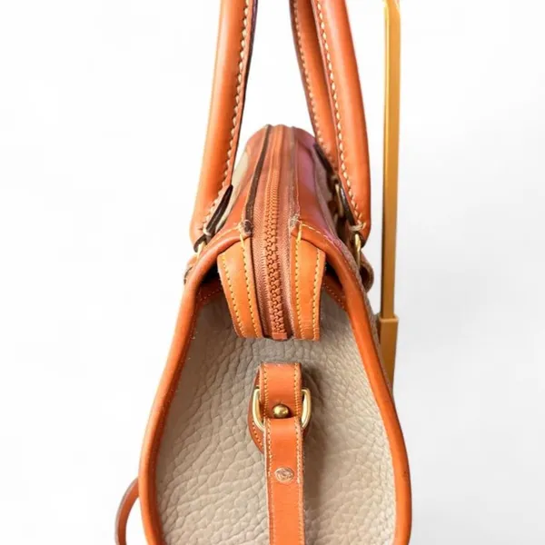 Vintage Dooney & Bourke All-Weather Leather Satchel Taupe Tan Crossbody AWL - Image 4