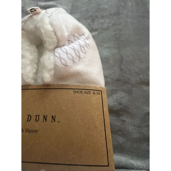 Rae Dunn Easter Slipper Woman’s L/XL 8-10 NEW MSRP $18 - Image 4