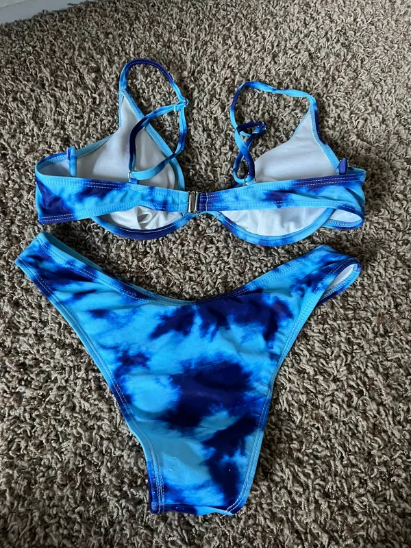 SheIn Blue tie-dye bikini set #swimwear #summer #beachy - Image 2