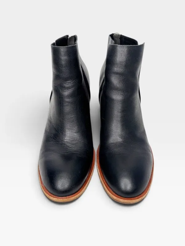 Kork-Ease Chandra Size 6.5M Black Leather Stacked Heel Booties - Image 3