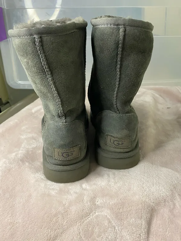 UGG Classic Short Boots women size 8 - Image 3