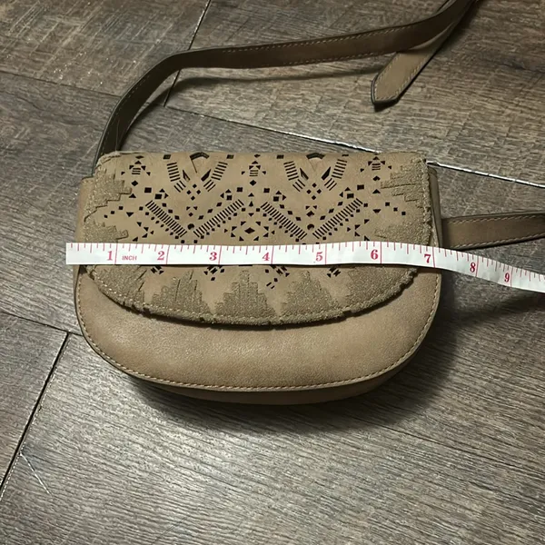 T Shirt and jeans belt bag New with out tags brown‎ - Image 6