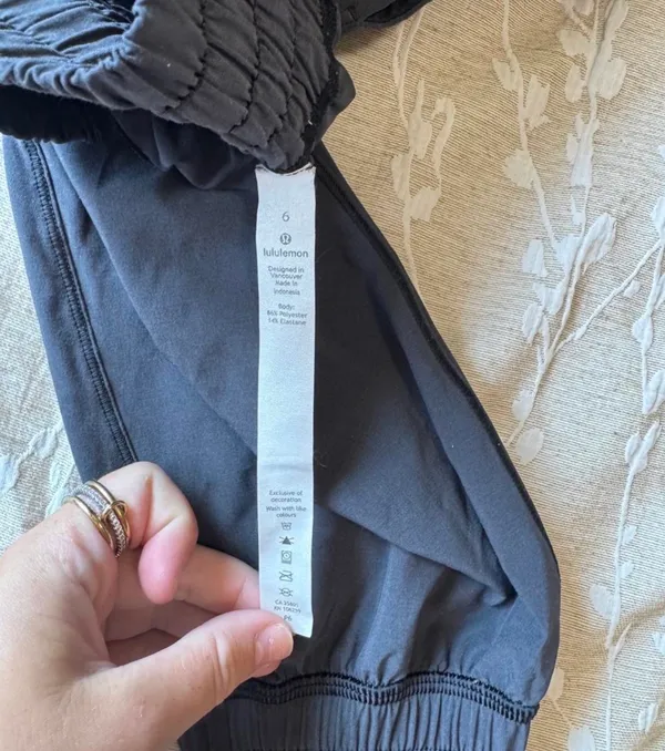 Lululemon joggers "dark gray" - Image 5