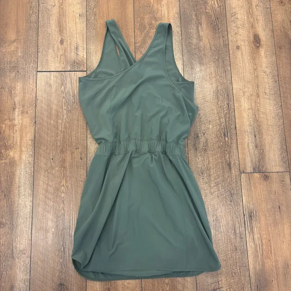 Patagonia Fleetwith Dress Kale Green Scoop Neck Sleeveless Hike REI Women Medium - Image 3