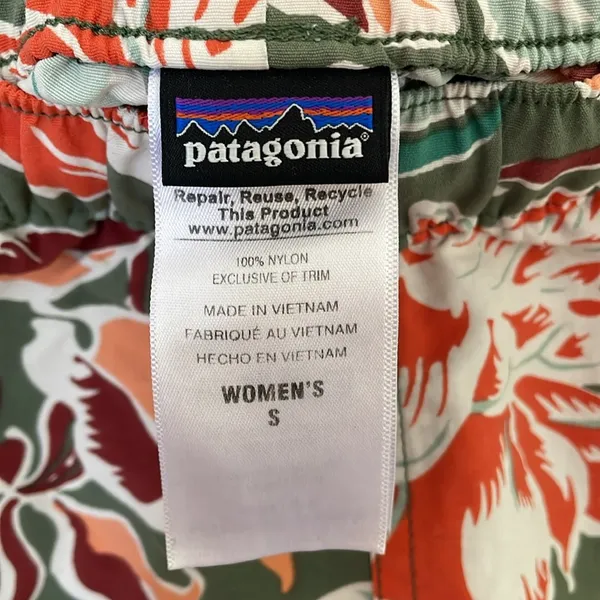 Patagonia Barely Baggies 2.5” Floral Small - Image 6