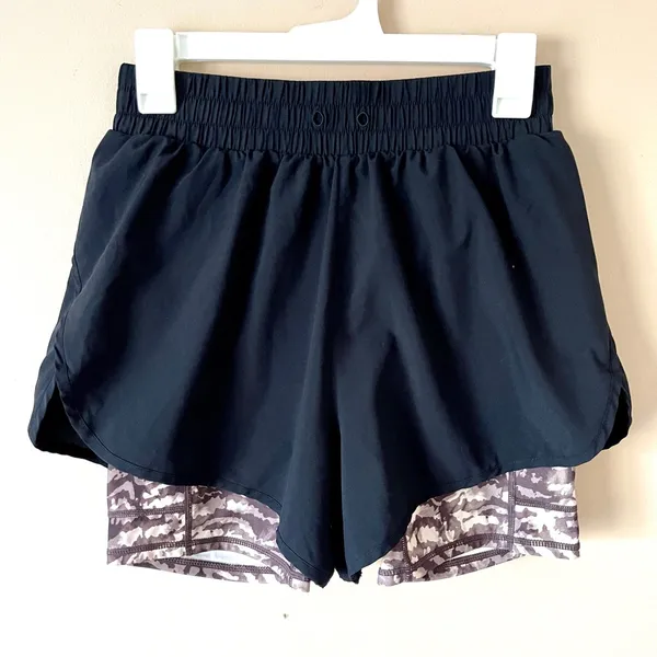 FABLETICS | Black Sloane Running Shorts Sz XS - Image 2