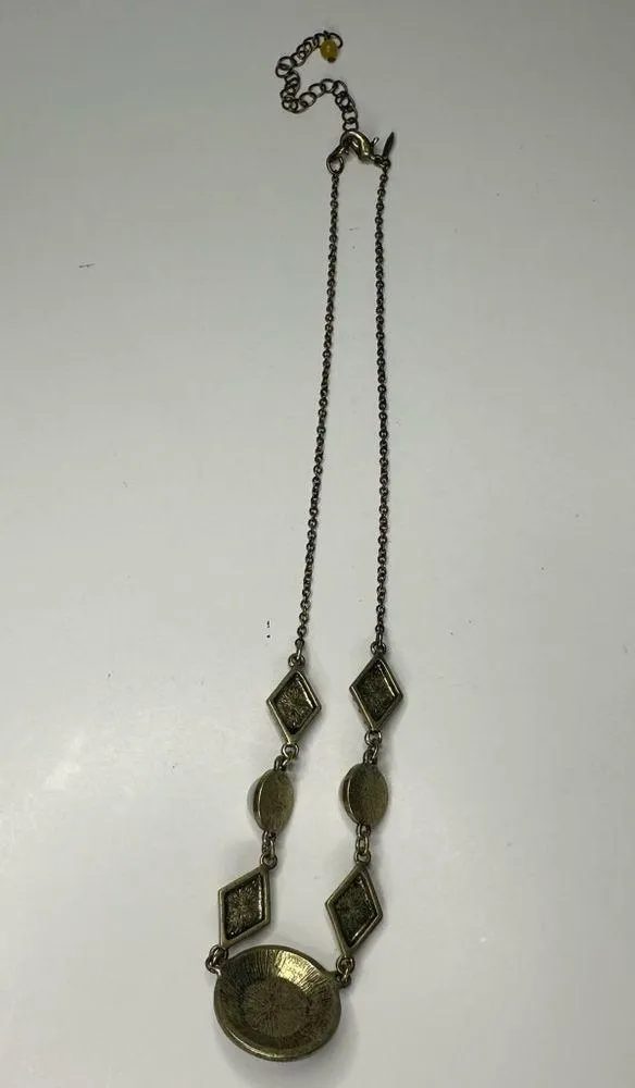 Avon Vintage Style Pearlesque Necklace Faux Pearl Rhinestone Pendant Sac - Image 3