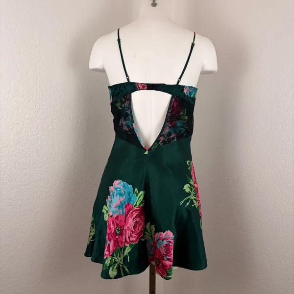 Betsey Johnson Intimates dark green floral mini slip dress - Image 7