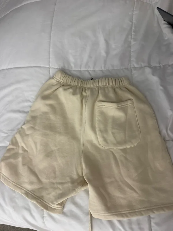 Essentials Fear of God Shorts - Image 4