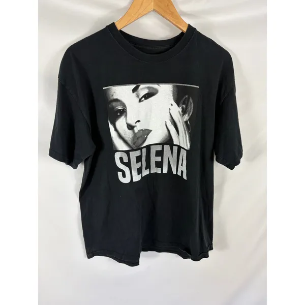 Selena Black Graphic Tshirt Size XL - Image 2