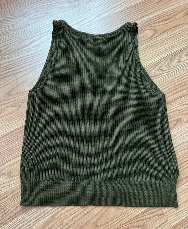 H&M Olive Green V Neck Knit Sweater Vest - Image 3