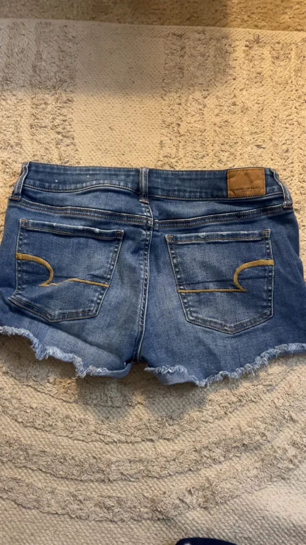 American Eagle Shorts Denim - Image 2