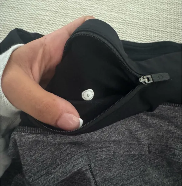 Lululemon Shorts Speed Up - Image 4