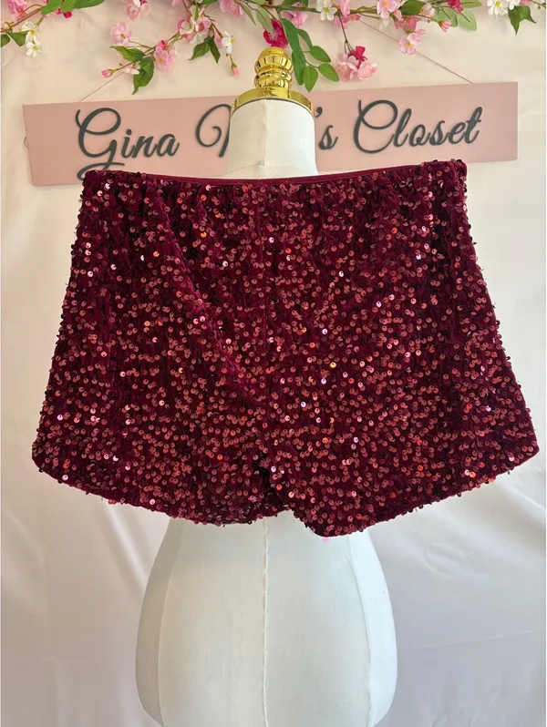 Easel Los Angeles Burgundy Sequin Shorts Size Small - Image 2