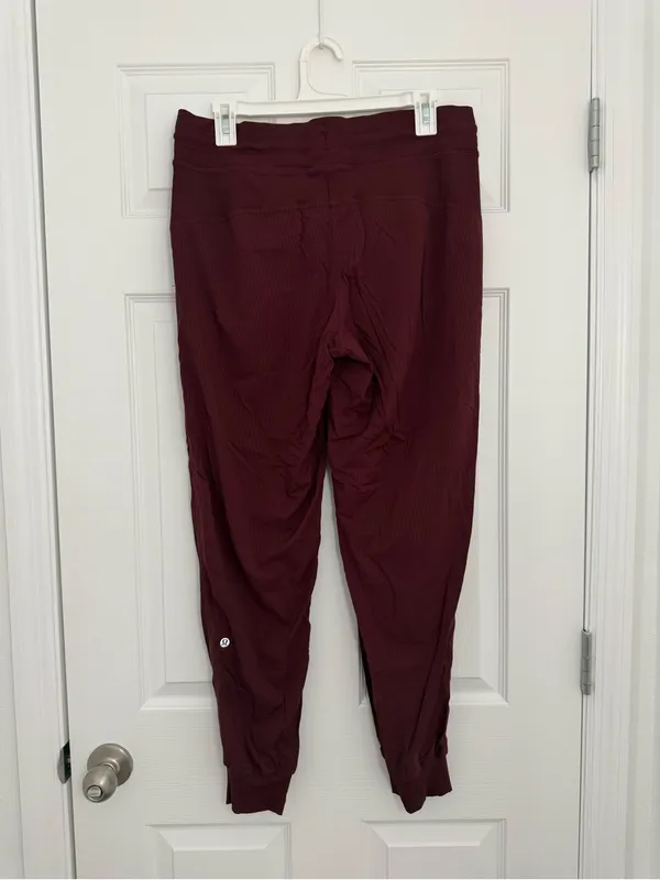 Lululemon Dance Studio Jogger in Red Merlot Women’s Size 10 - Image 4