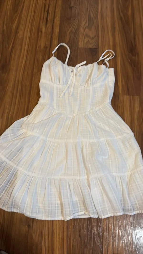 Francesca's Dress - Image 2