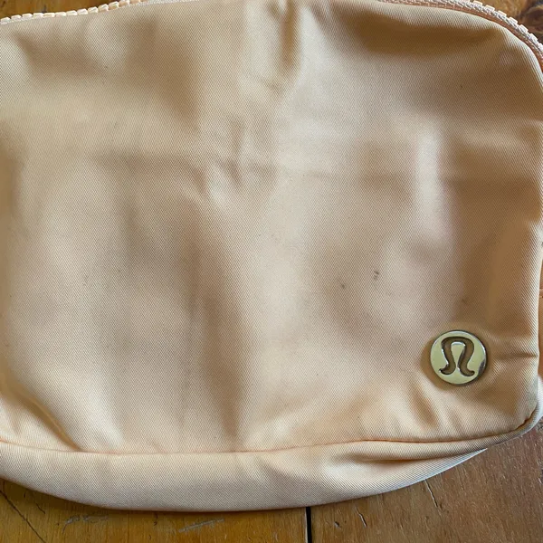 Lululemon Belt Bag - Image 2