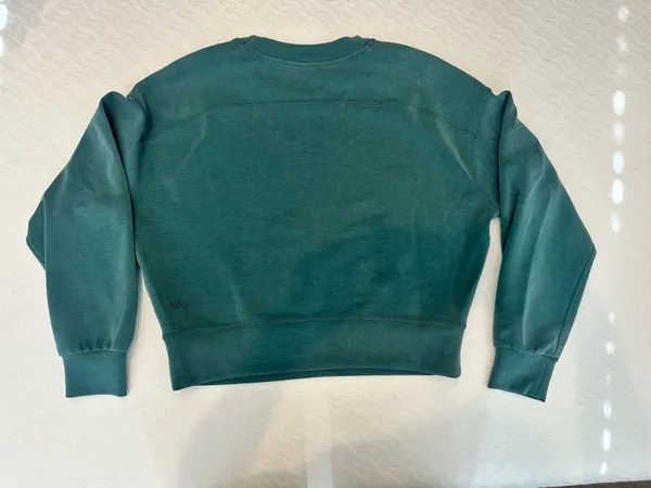 Lululemon Sweatshirt - Image 2