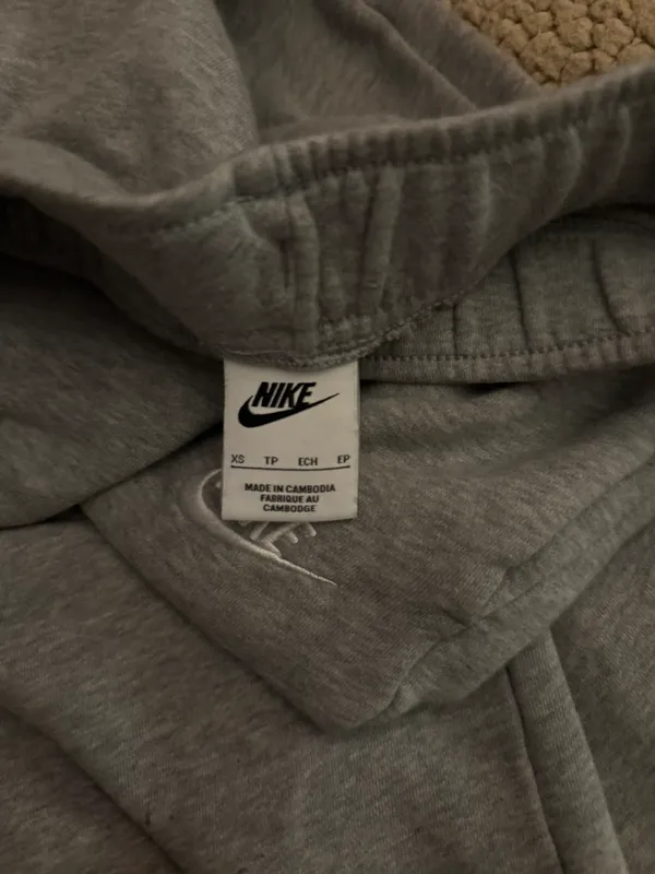 Nike Sweatpants - Image 4