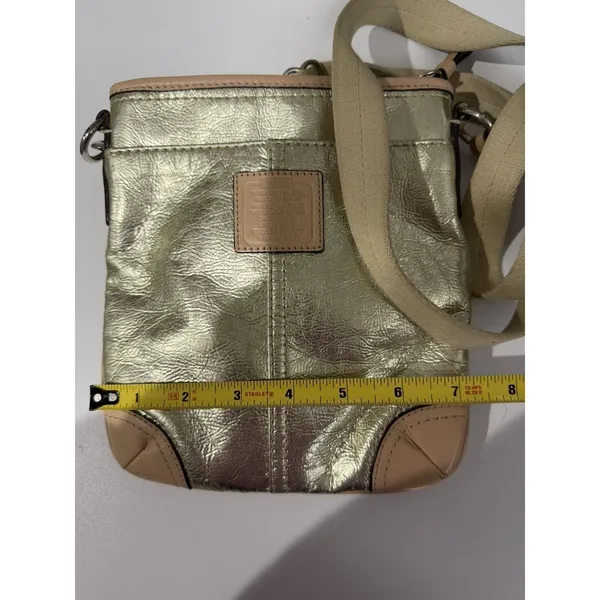 Y2K COACH‎ Silver Swingpack crossbody bag purse 50168 Tan leather trim EUC I - Image 7