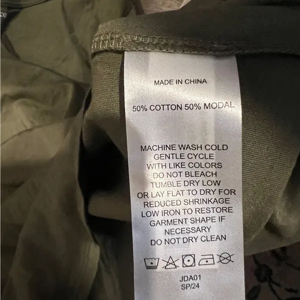 Quince Olive‎ Green Women's Top size M - Image 6