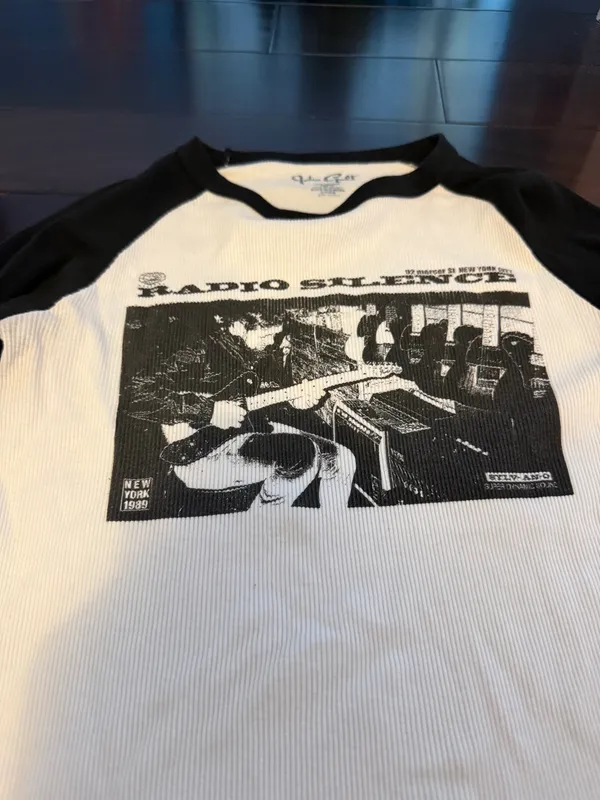 Brandy Melville Radio Silence Long Sleeve - Image 2