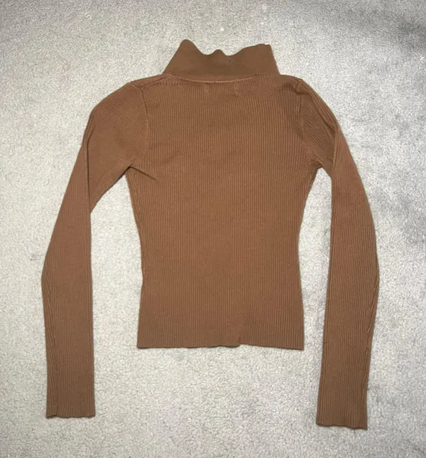 House of Harlow Brown & Gold Shimmery Ribbed Collard Top - Image 2